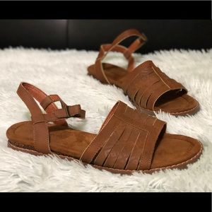 Bearpaw Sandals